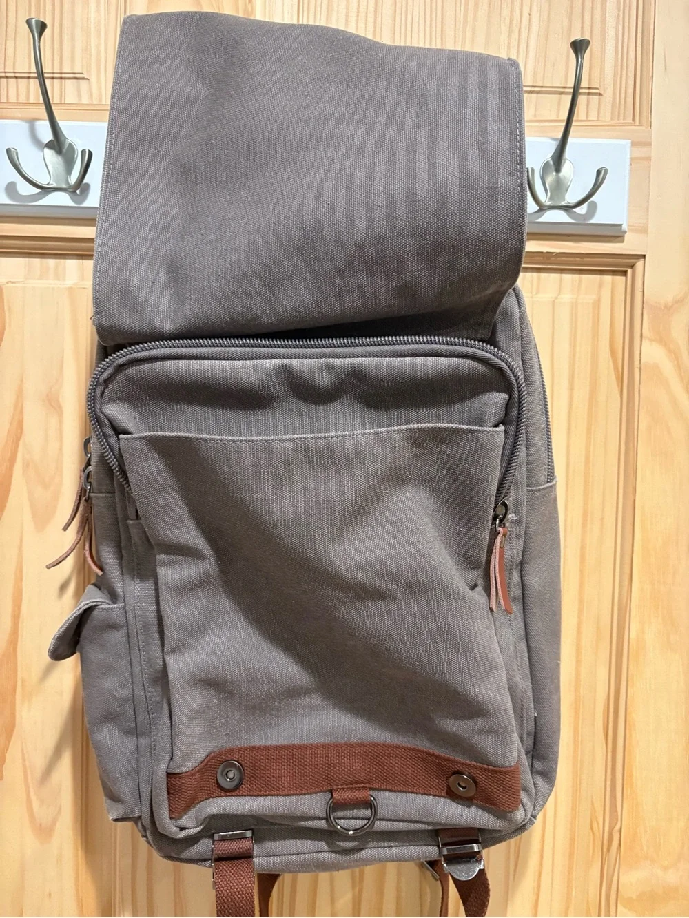 Gadnic Gray Canvas Backpack with Leather Accents